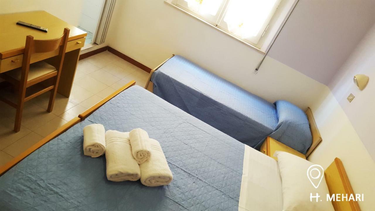 Mehari Rimini - Family Hotel מראה חיצוני תמונה